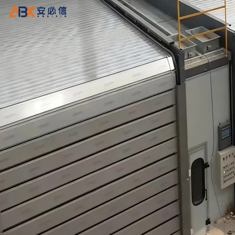 阳江金属快速门
